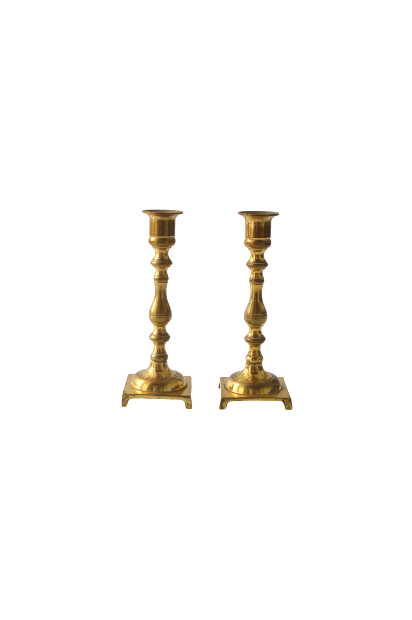 paire-de-chandeliers-en-laiton