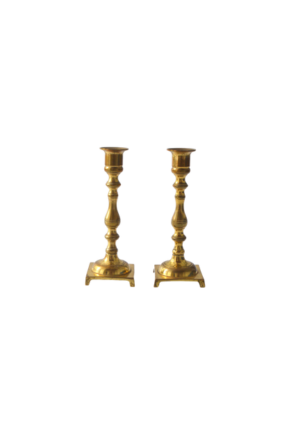 paire-de-chandeliers-en-laiton