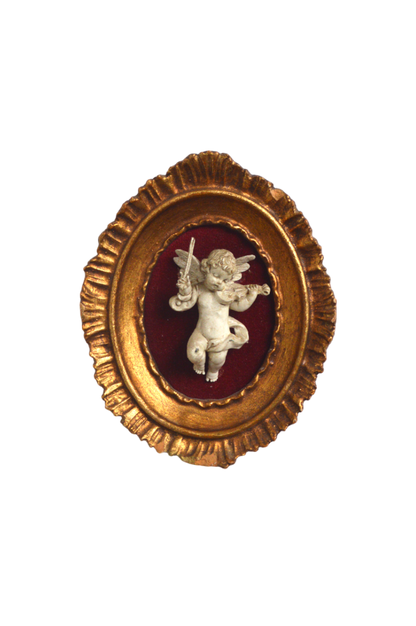 petit-cadre-doré-en-relief