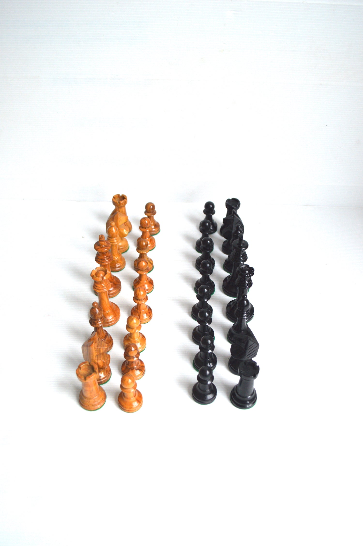 pièces-echecs-bois-occasion
