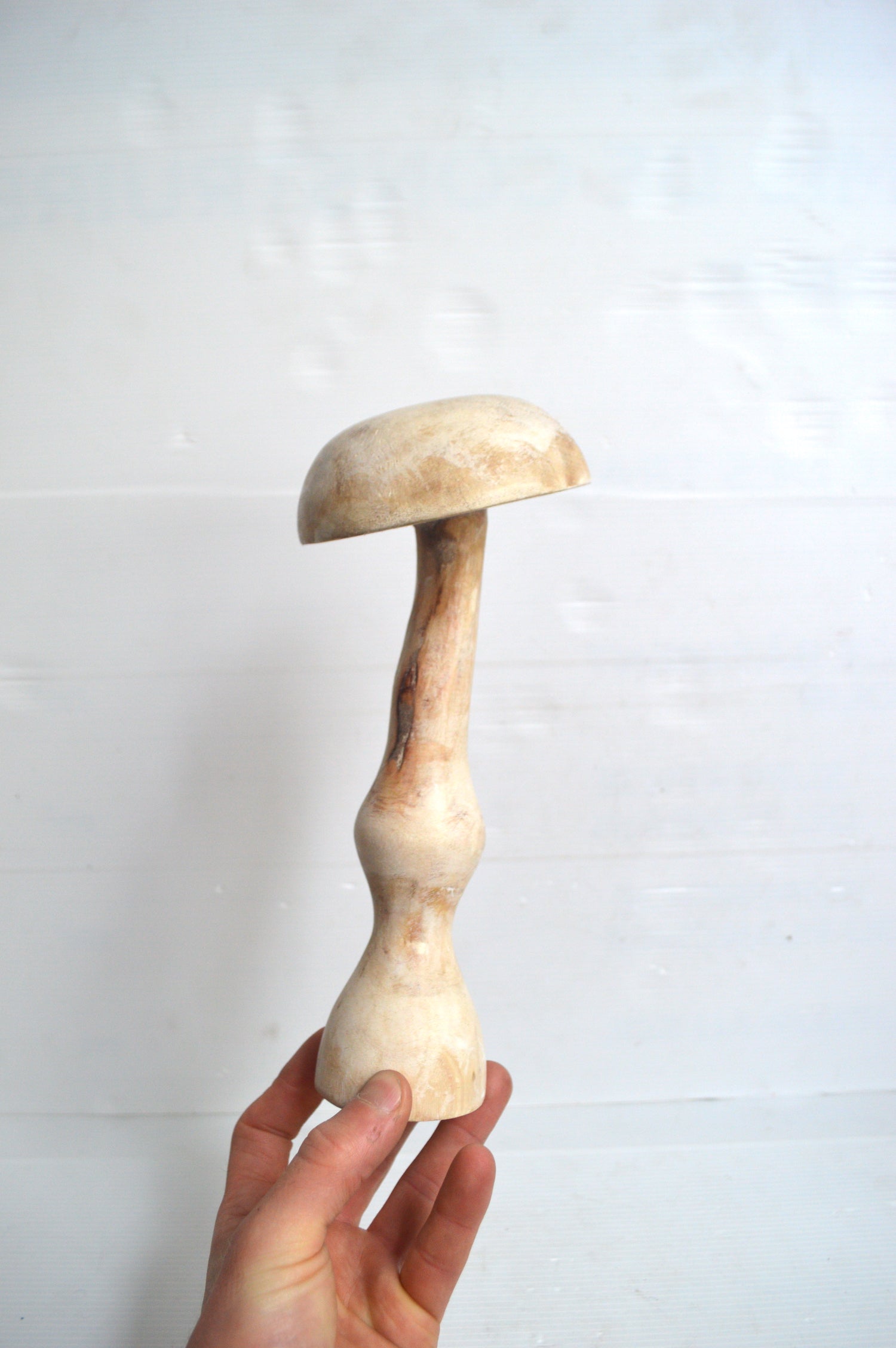 porte-chapeau-en-bois