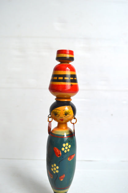 poupée-bois