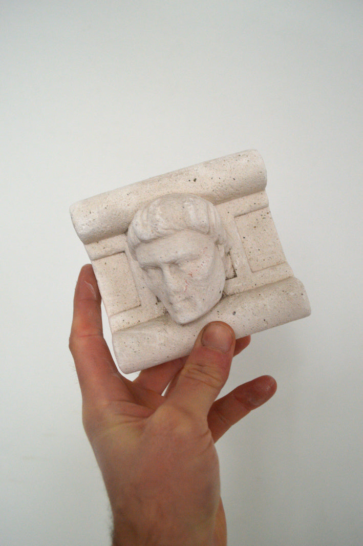 relief-en-pierre-deco