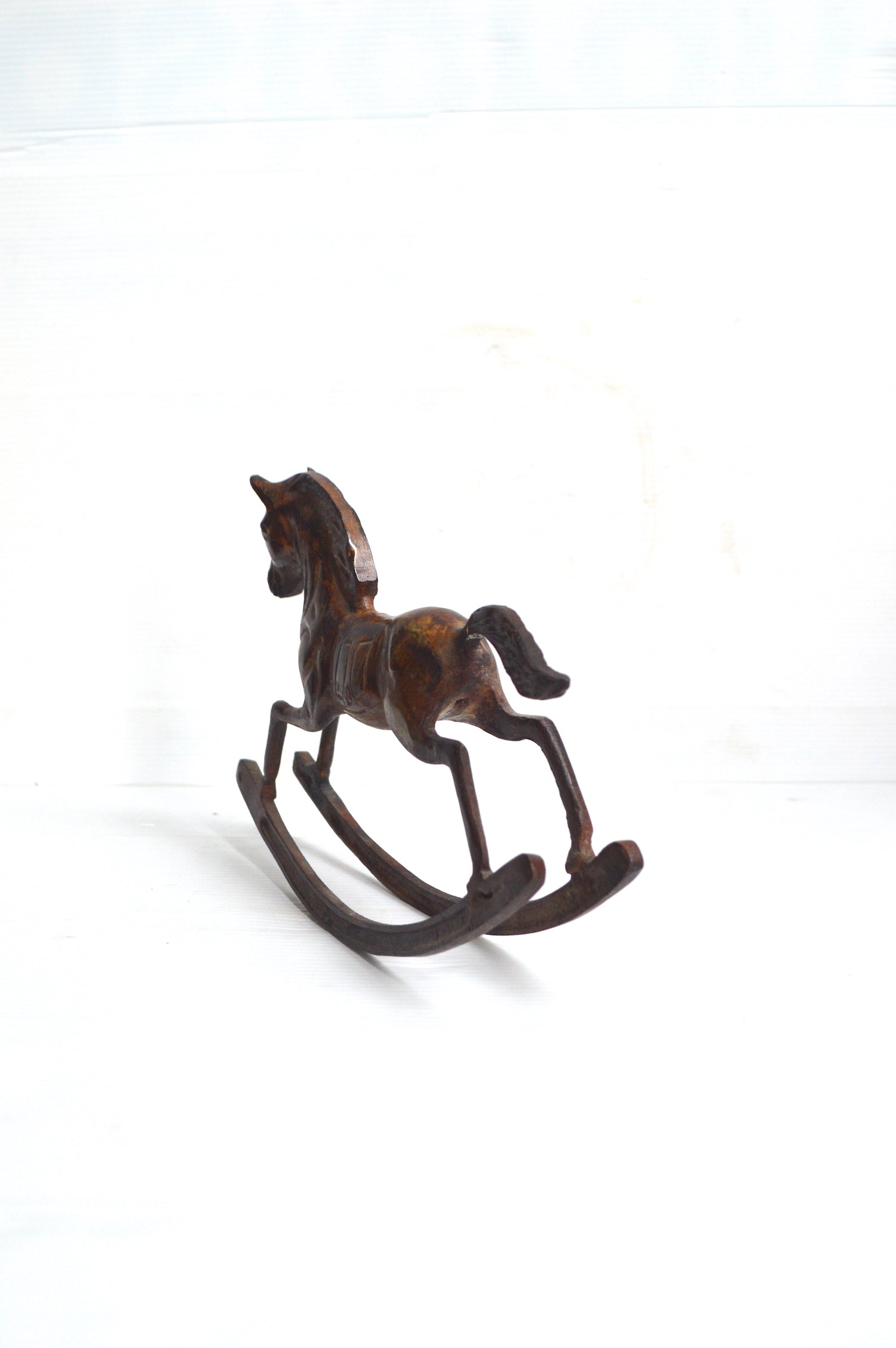 sculpture-cheval-fonte