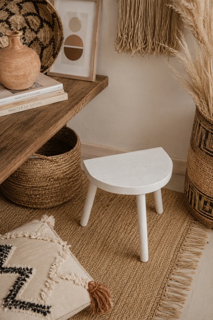 Tabouret tripode blanc