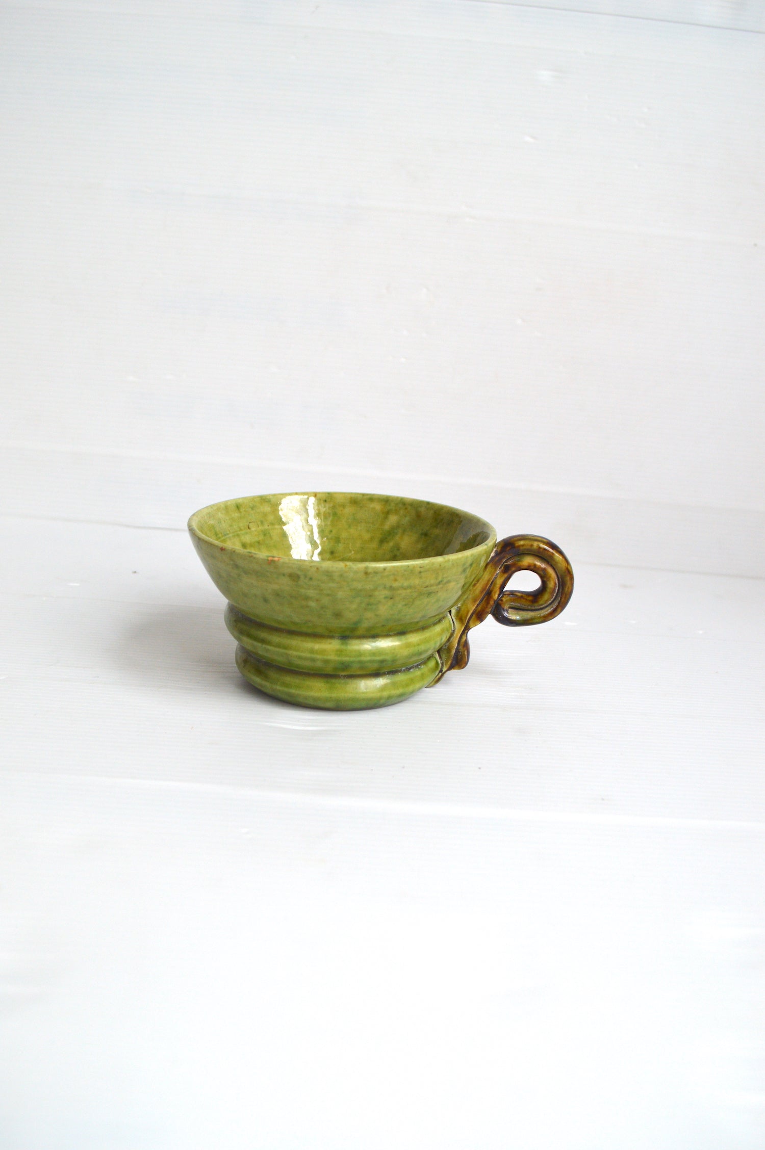 tasse-en-barbotine-vintage