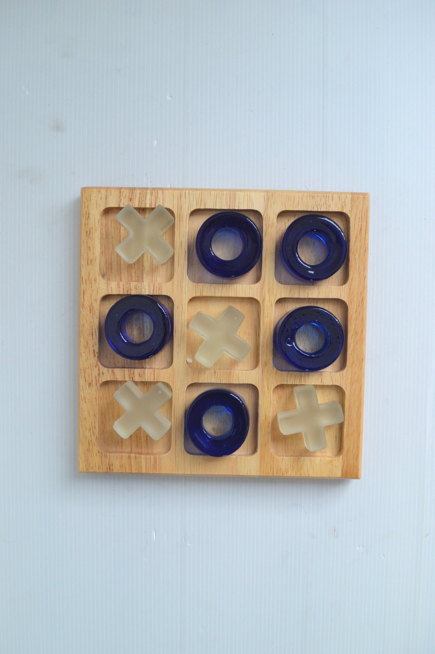 tic-tac-toe-verre-et-bois