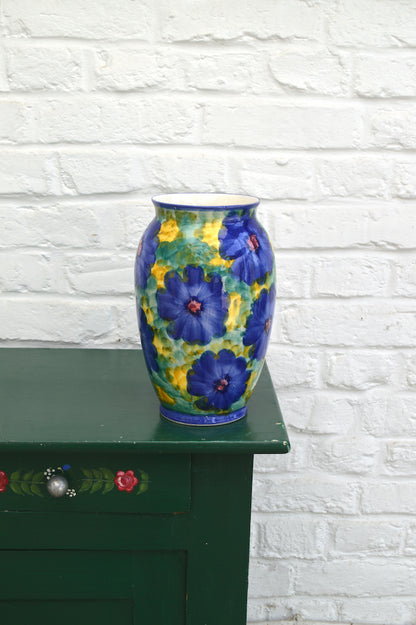 vase bombé fleuri