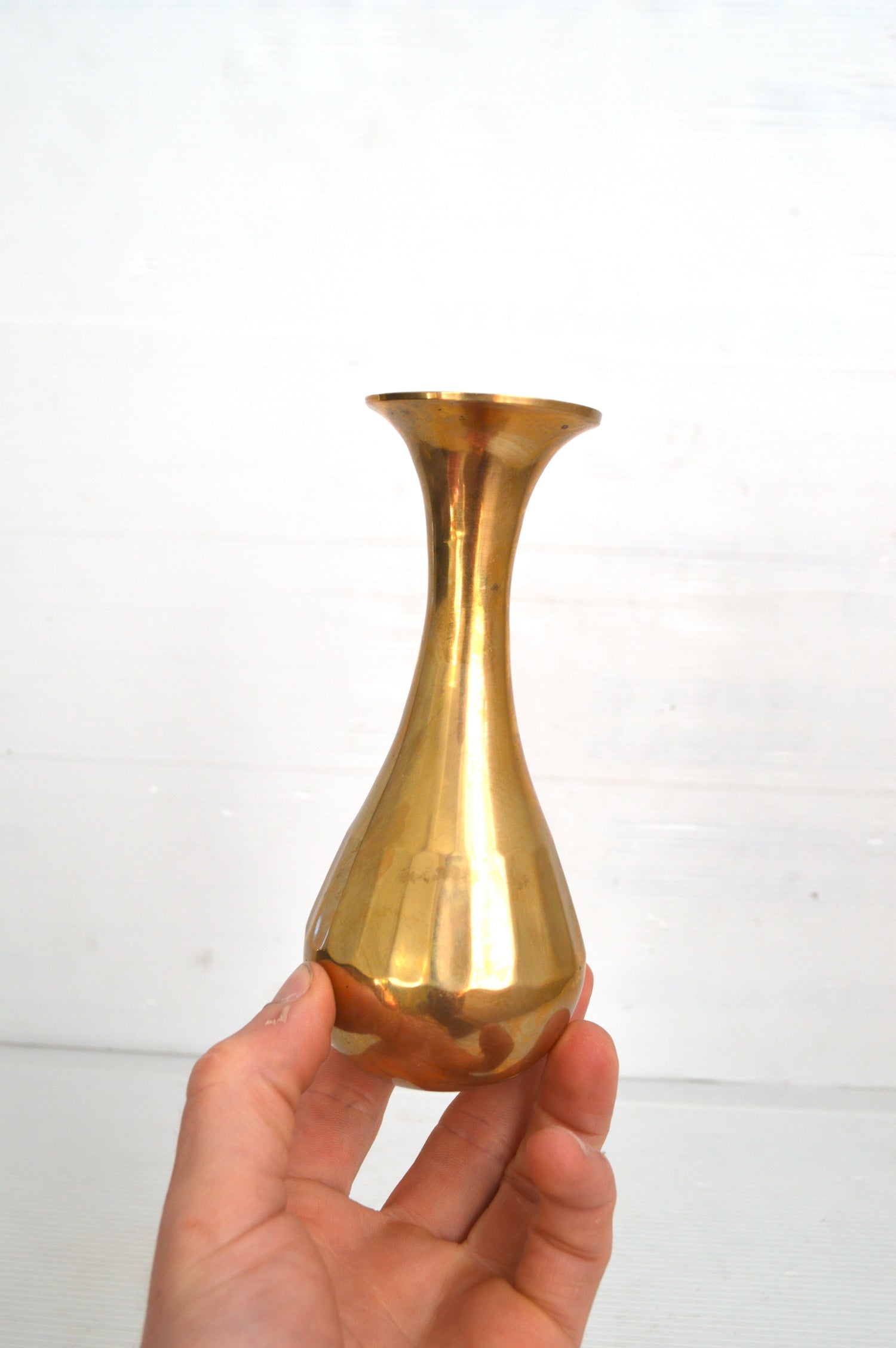 vase-en-laiton