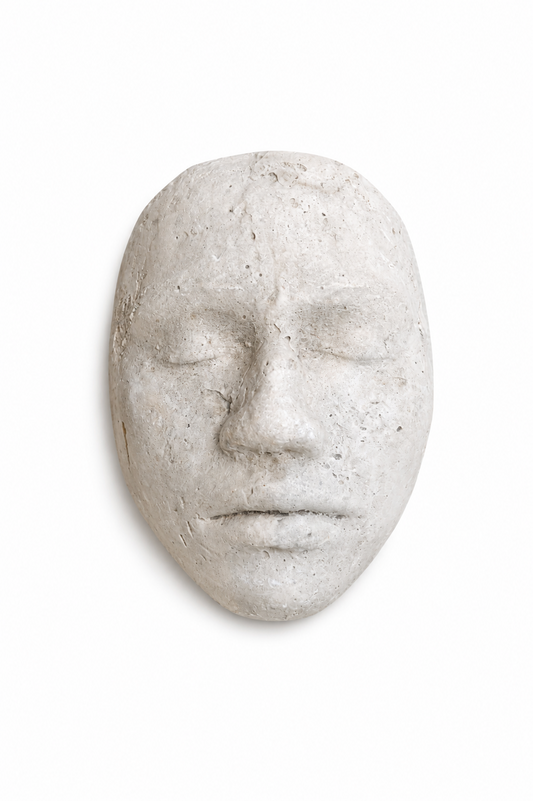 Visage en plâtre à suspendre