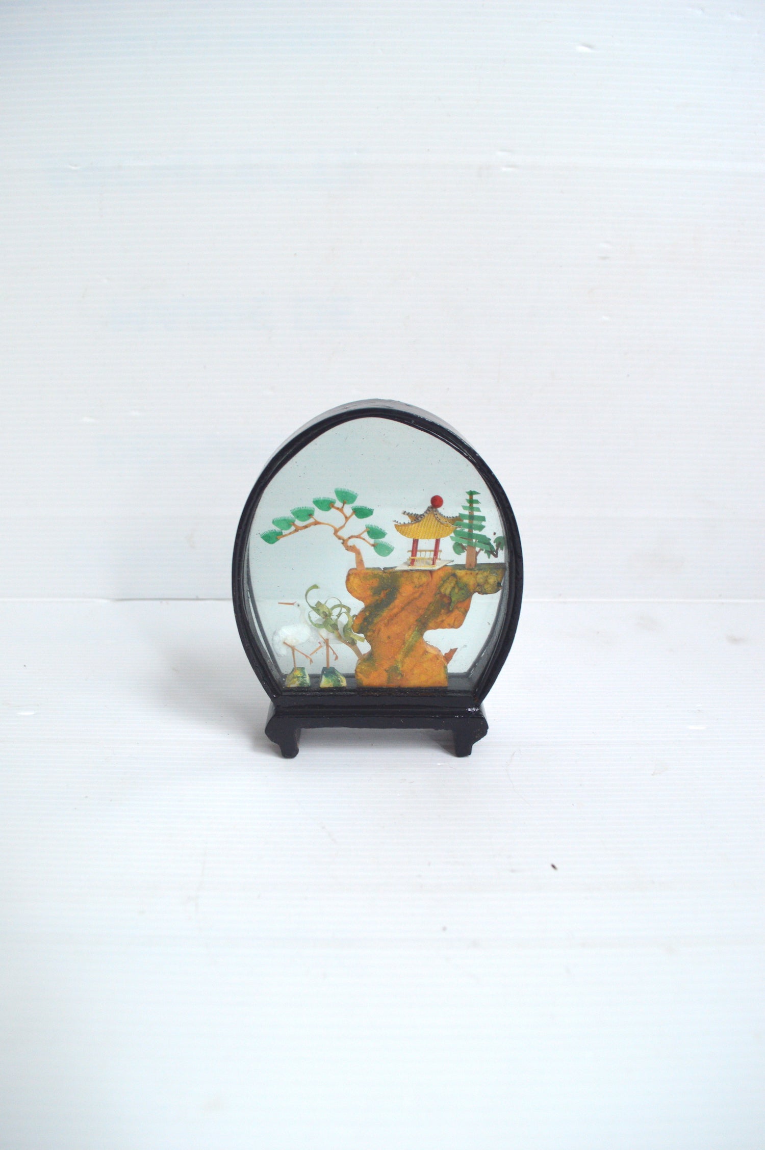 vitrine-laquée