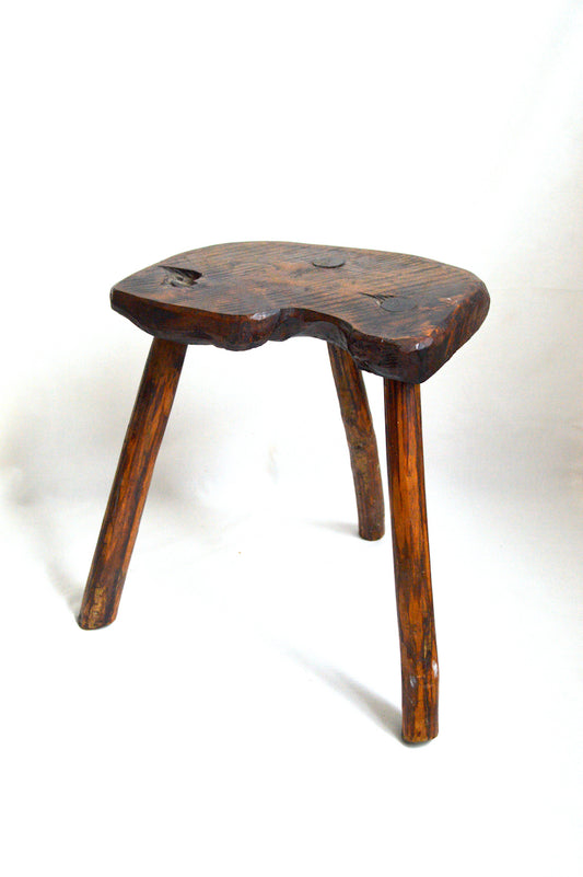 Tabouret de traite tripode
