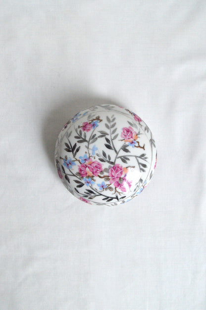 Boîte en porcelaine