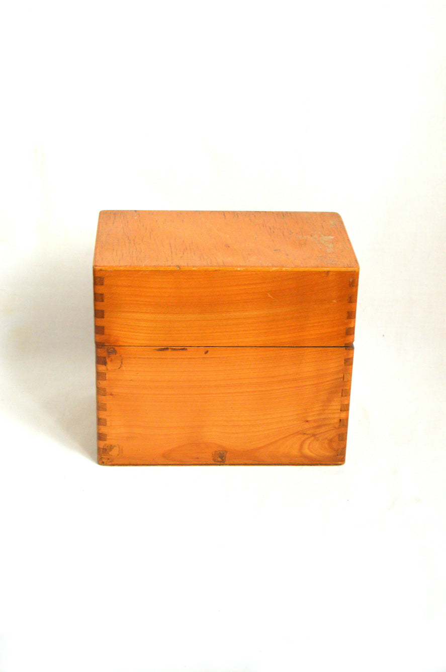 Boîte vintage en bois