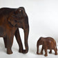 Trio d'éléphants en bois