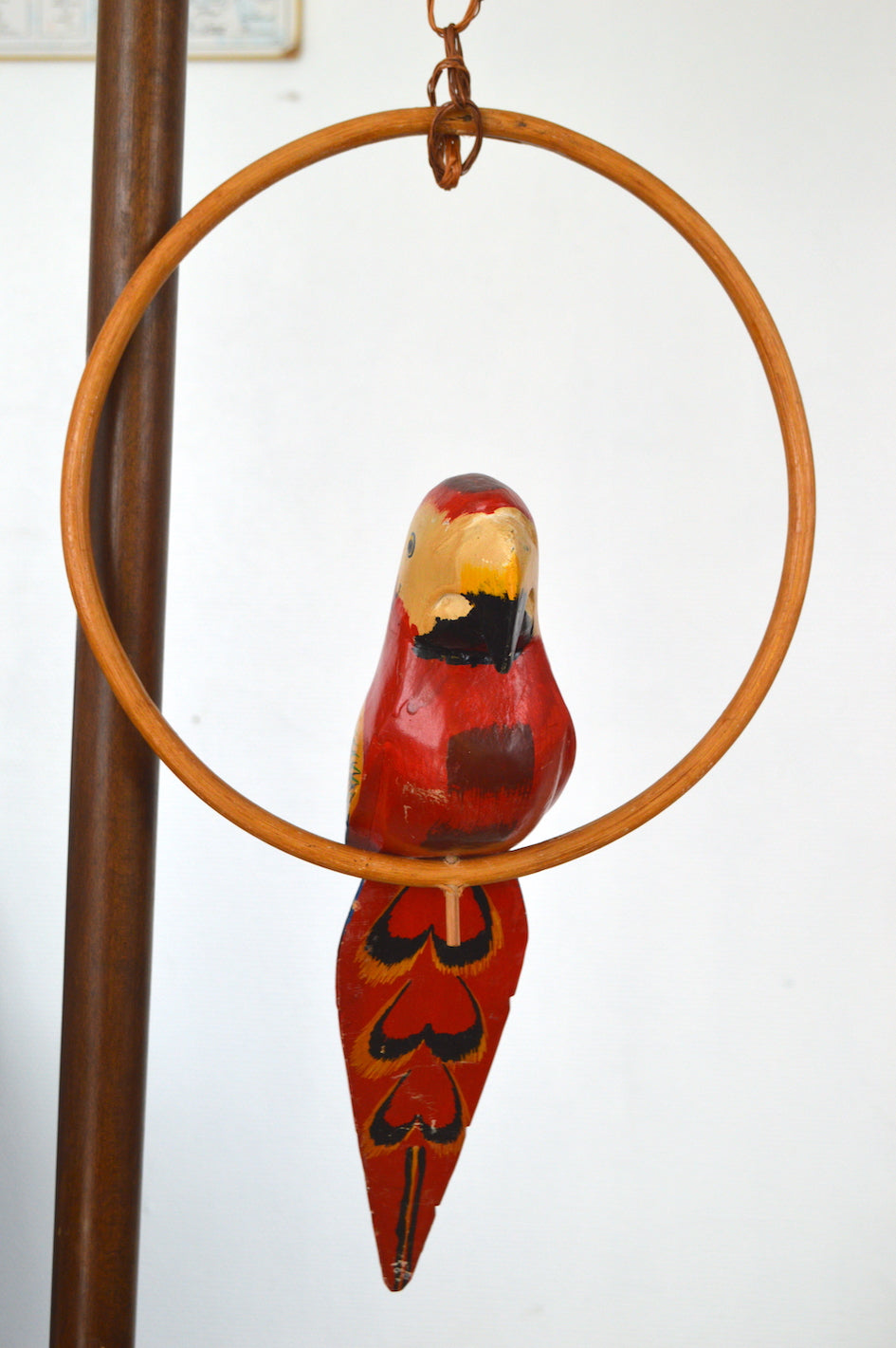 Perroquet en bois à suspendre