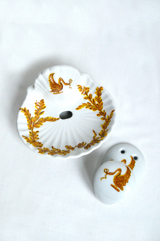 Patère et Porte-savon en porcelaine
