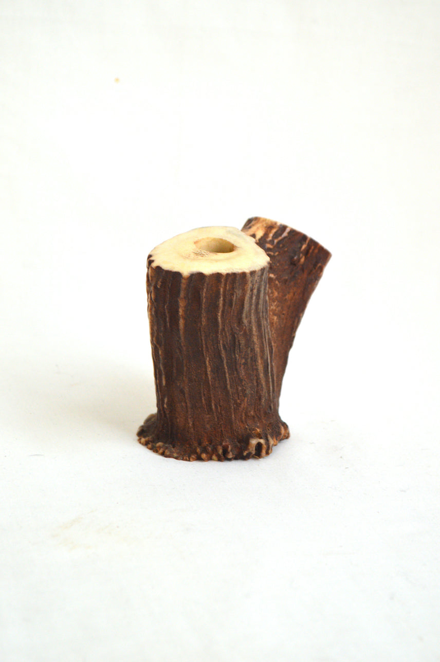 Vase en corne